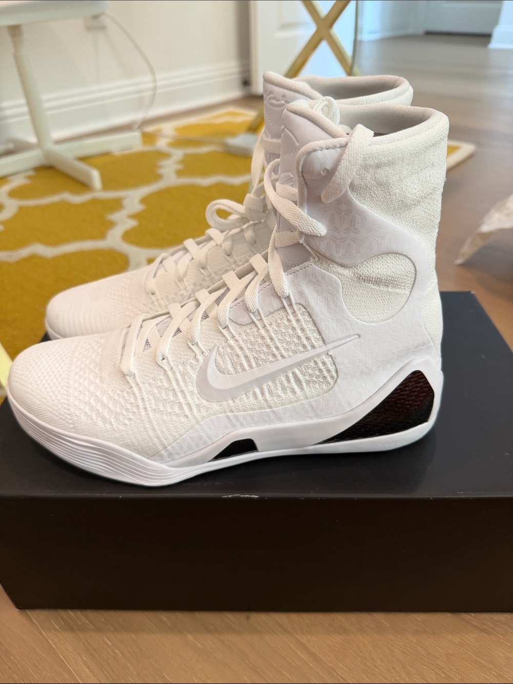 Nike Kobe IX Elite Protro Black and White Box Label